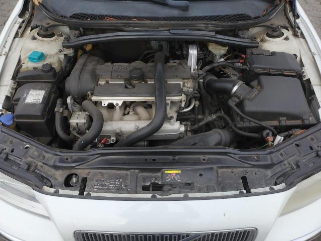 Volvo V70 2.5t Image 6