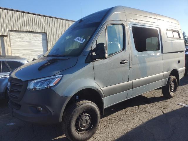  Salvage Mercedes-Benz Sprinter