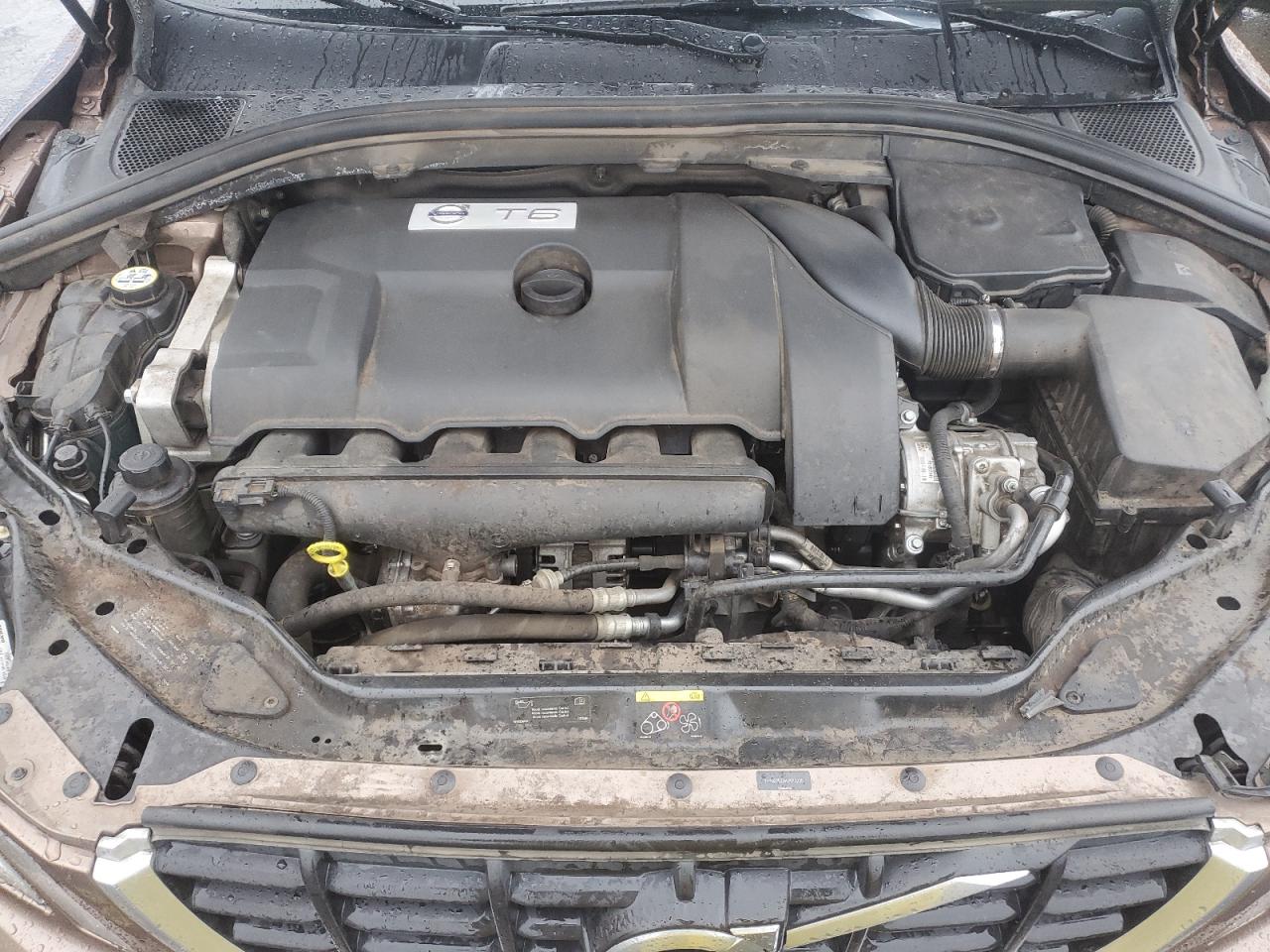 Volvo XC60 T6 Image 5