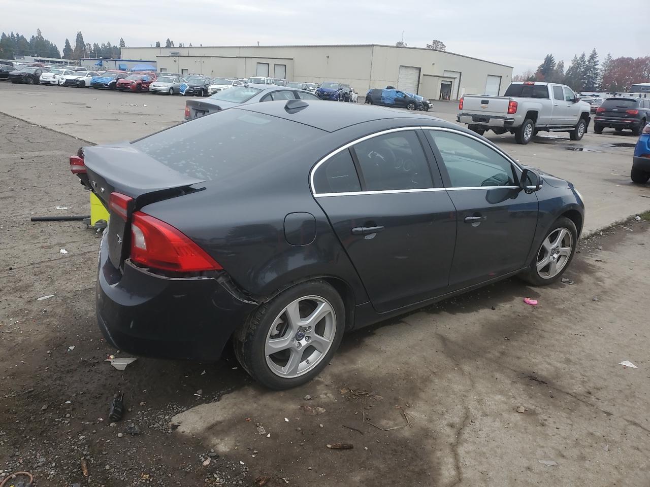 Volvo S60 T5 Image 7