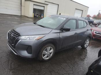  Salvage Nissan Kicks
