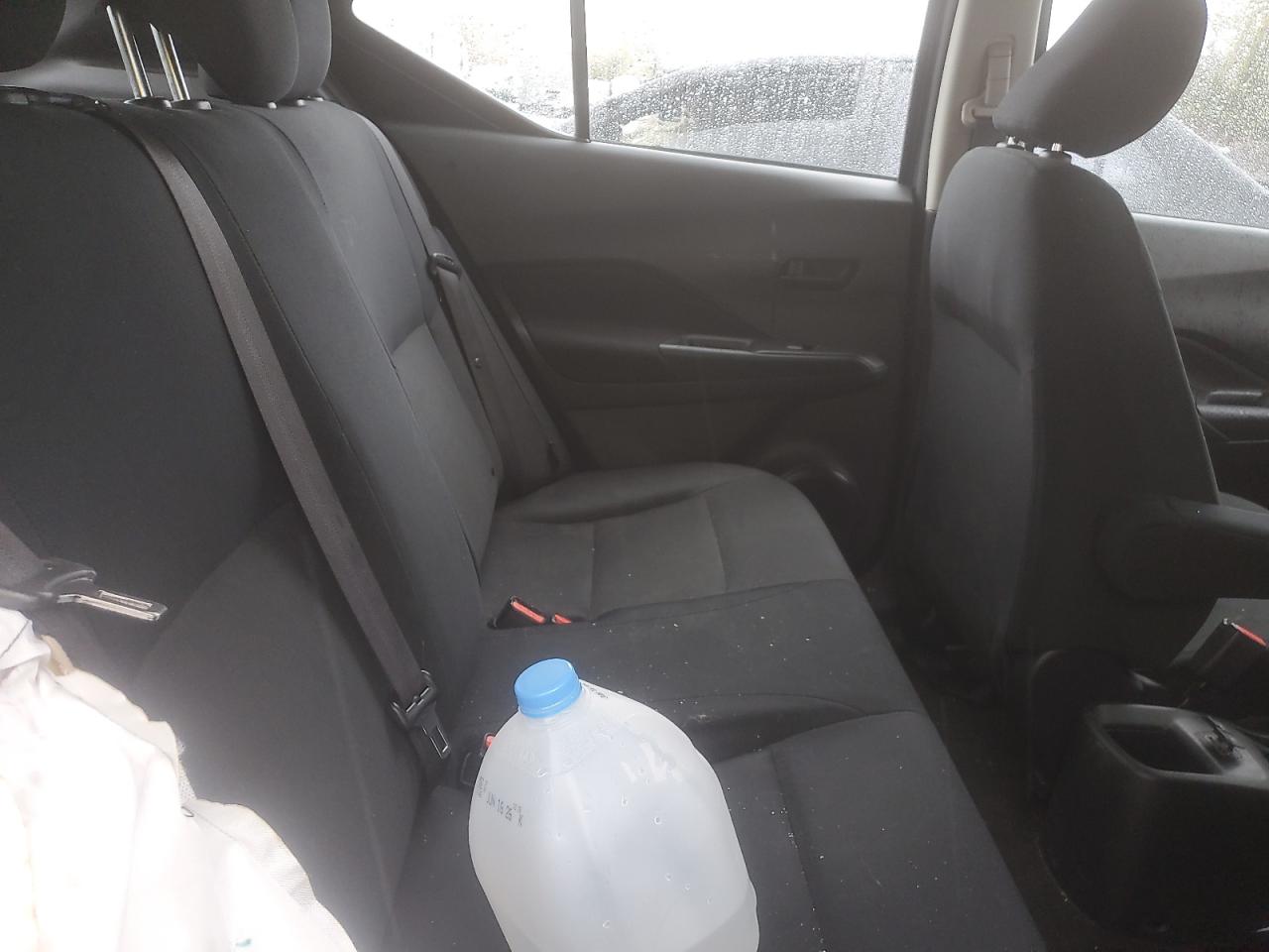 Nissan Kicks S Image 12