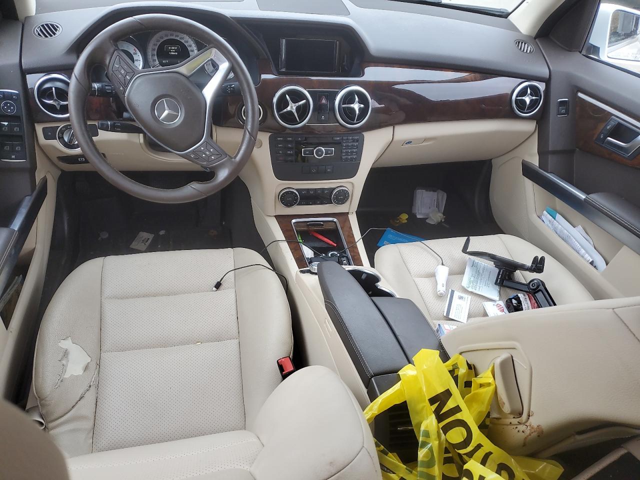 Mercedes-Benz GLK 350 4matic Image 8