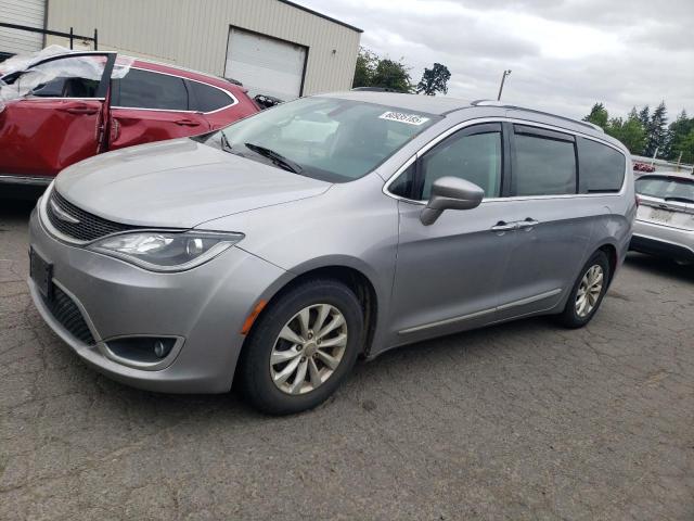  Salvage Chrysler Pacifica