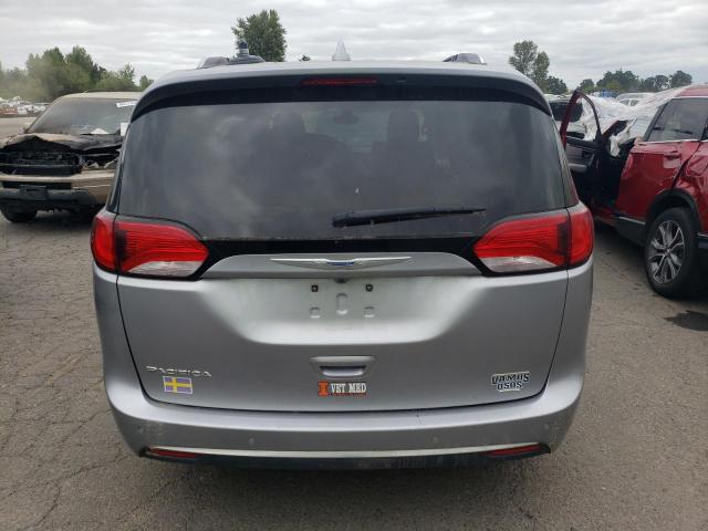 Chrysler Pacifica Touring L Image 5