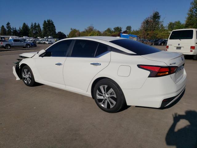 Nissan Altima S Image 5