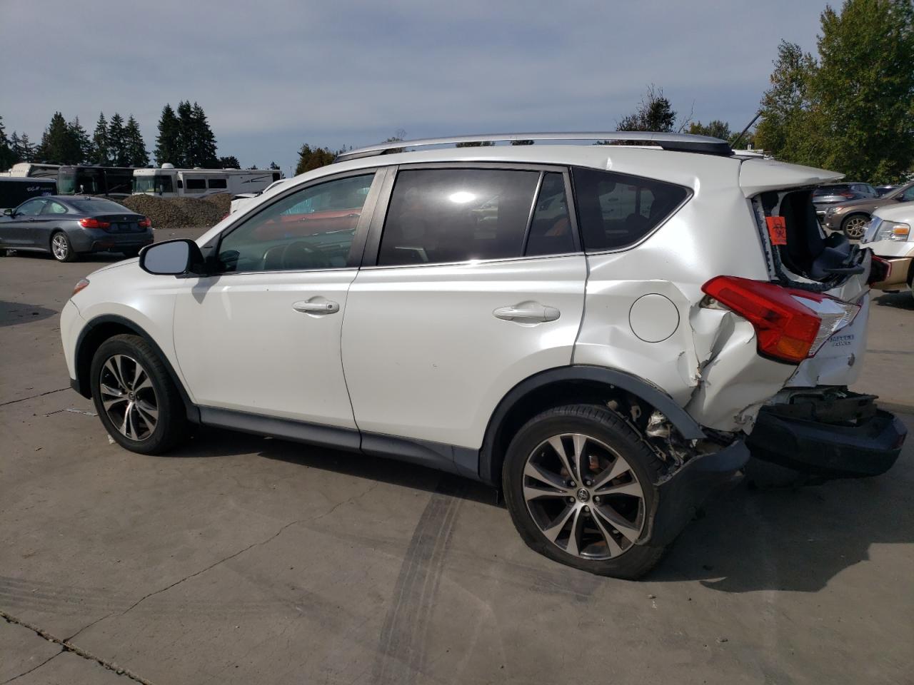 Toyota RAV4 Limited Image 7