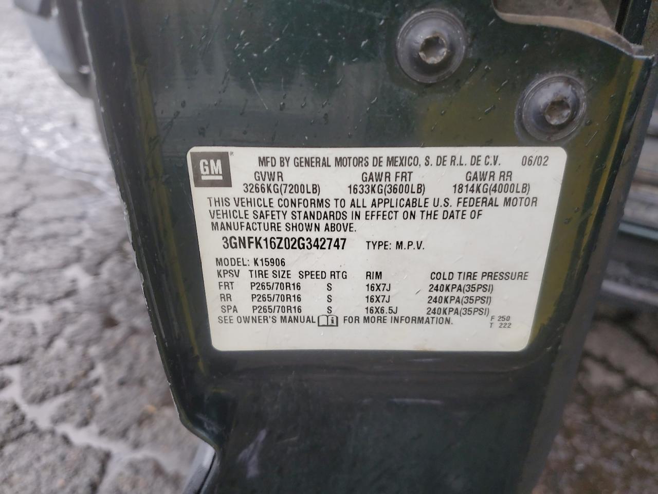 Chevrolet Suburban K1500 Image 8