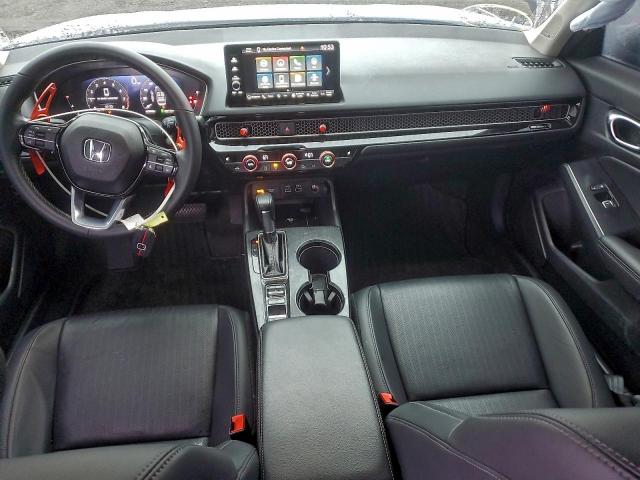 Honda Civic Touring Image 8