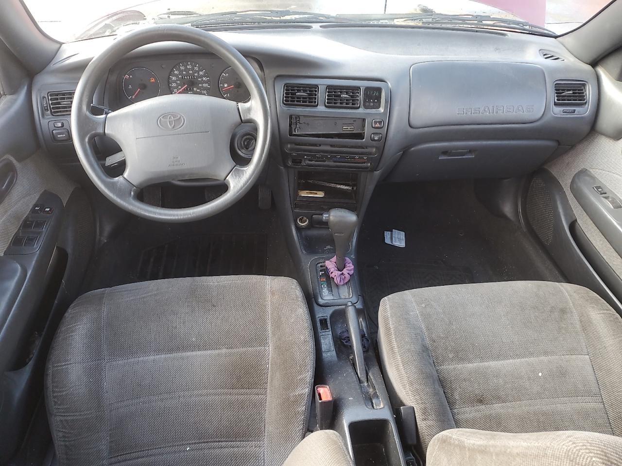 Toyota Corolla Dx Image 3