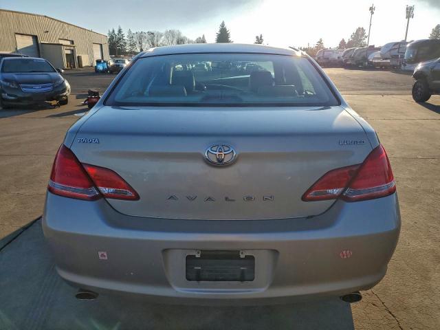 Toyota Avalon Xl Image 4