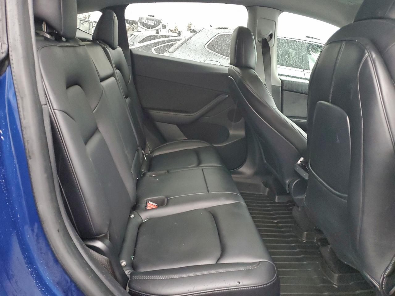 Tesla Model Y Image 6