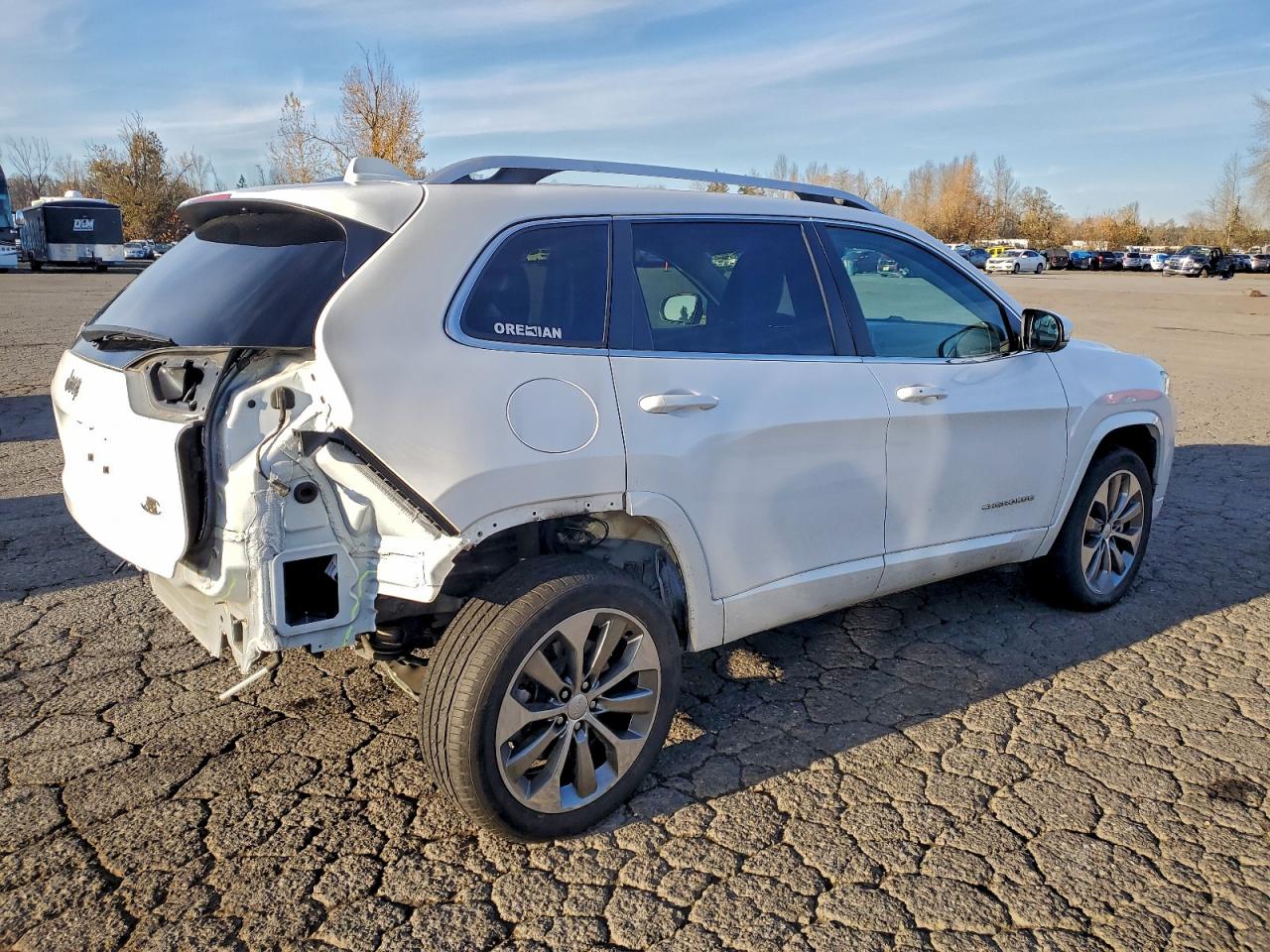 Jeep Cherokee Overland Image 2