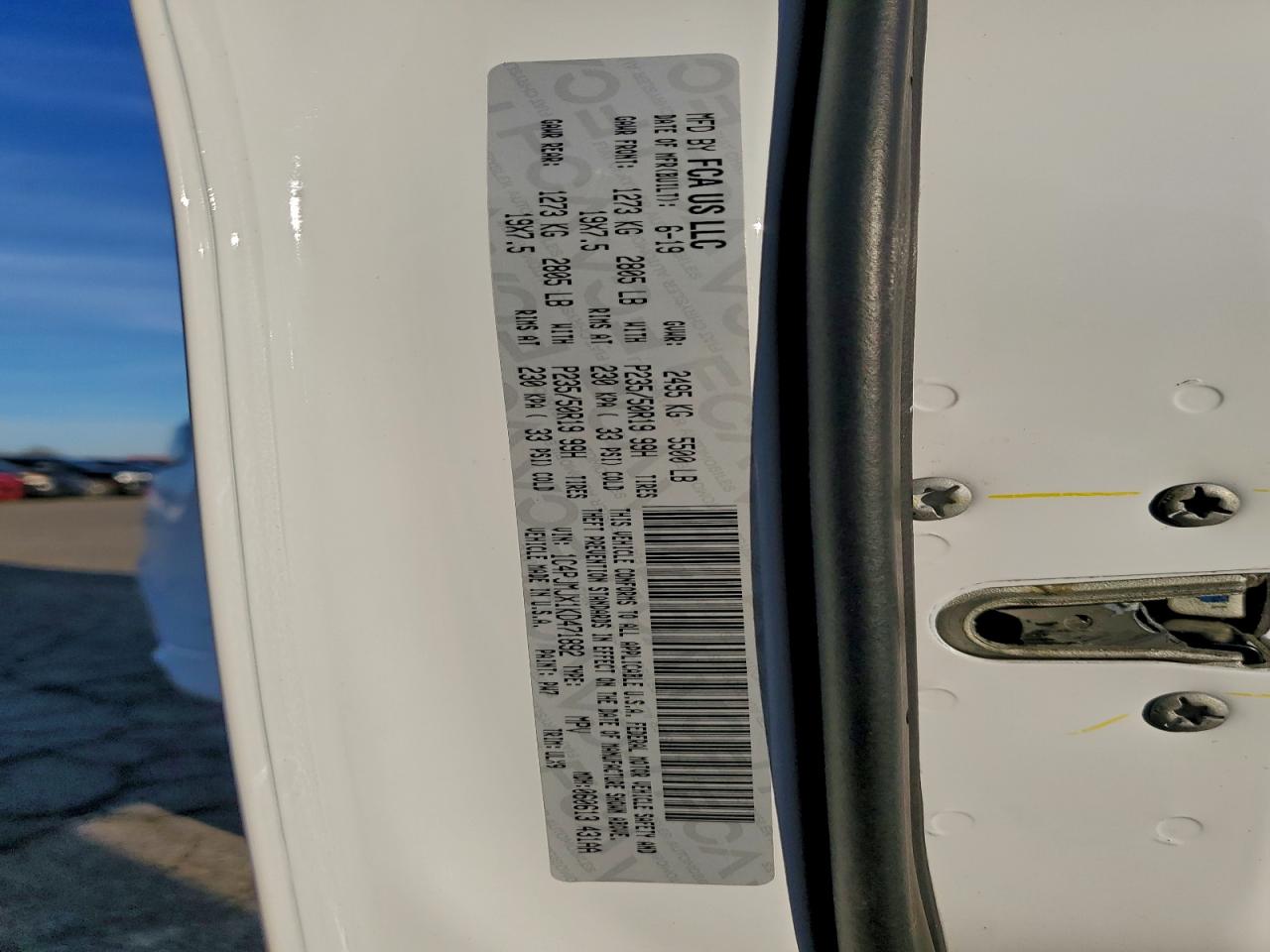 Jeep Cherokee Overland Image 10