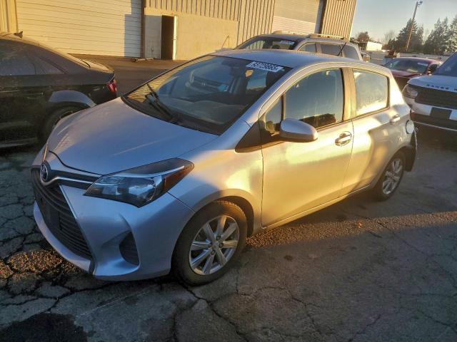  Salvage Toyota Yaris