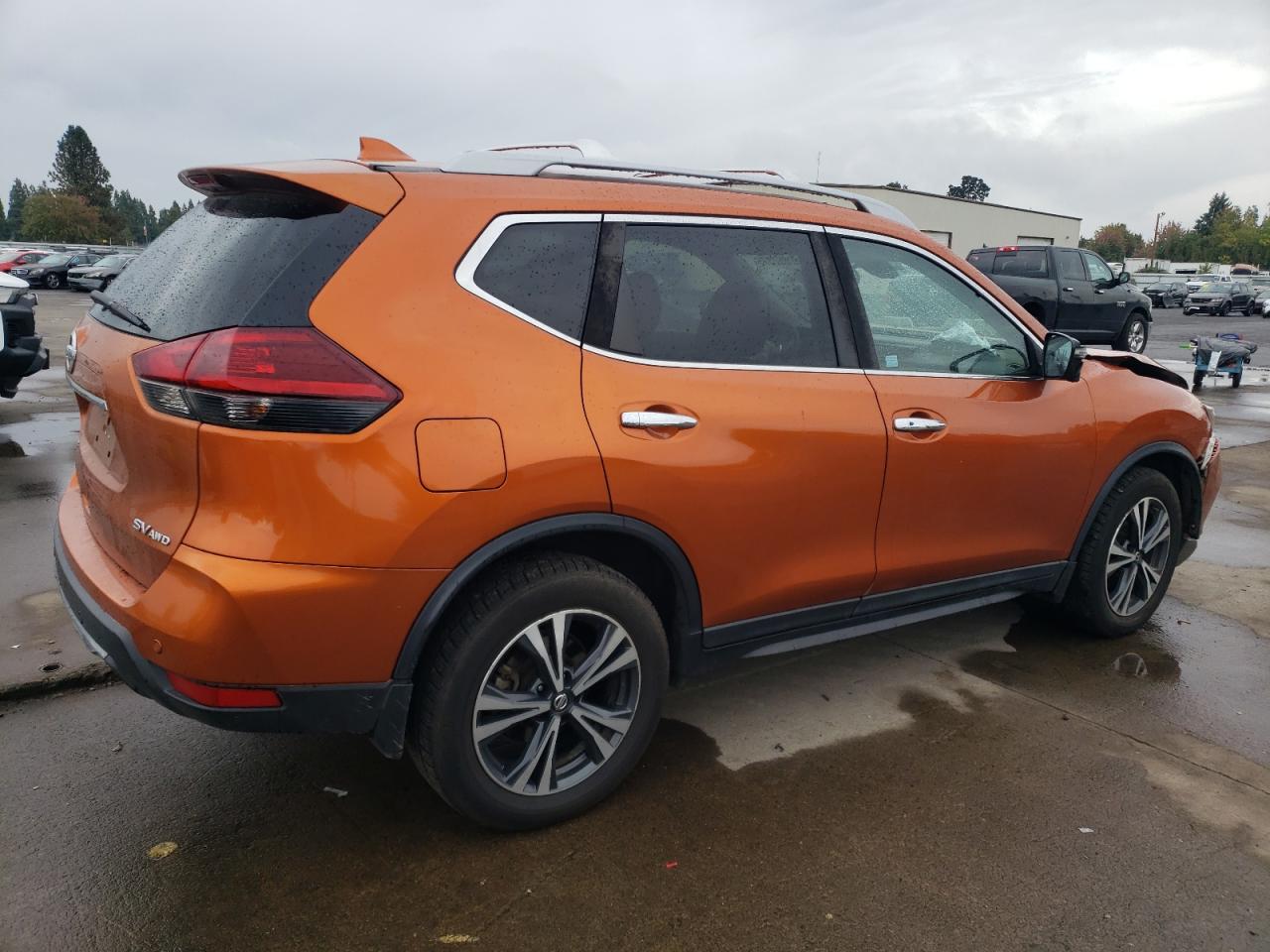 Nissan Rogue S Image 5