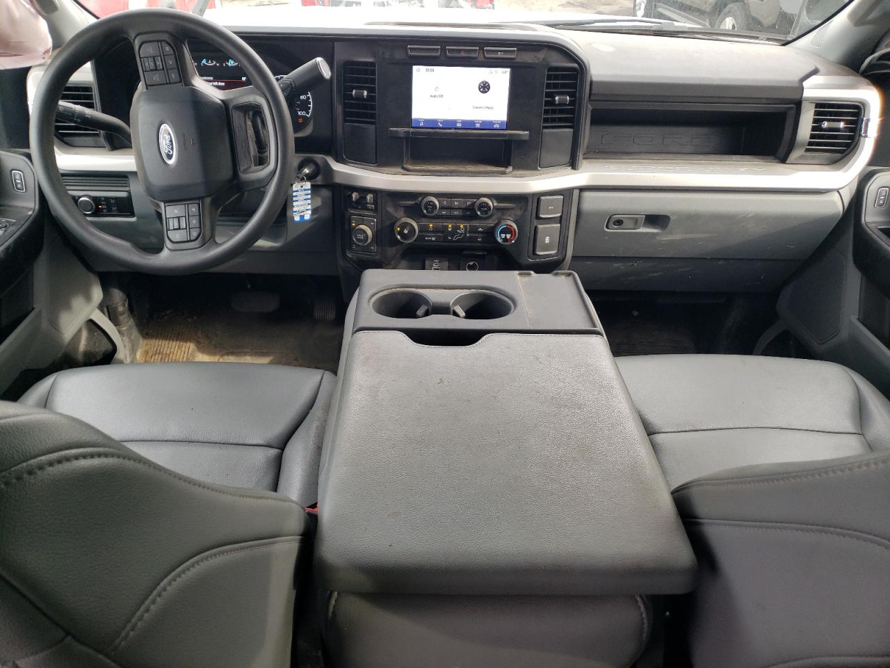 Ford F-250 Super Duty Image 4