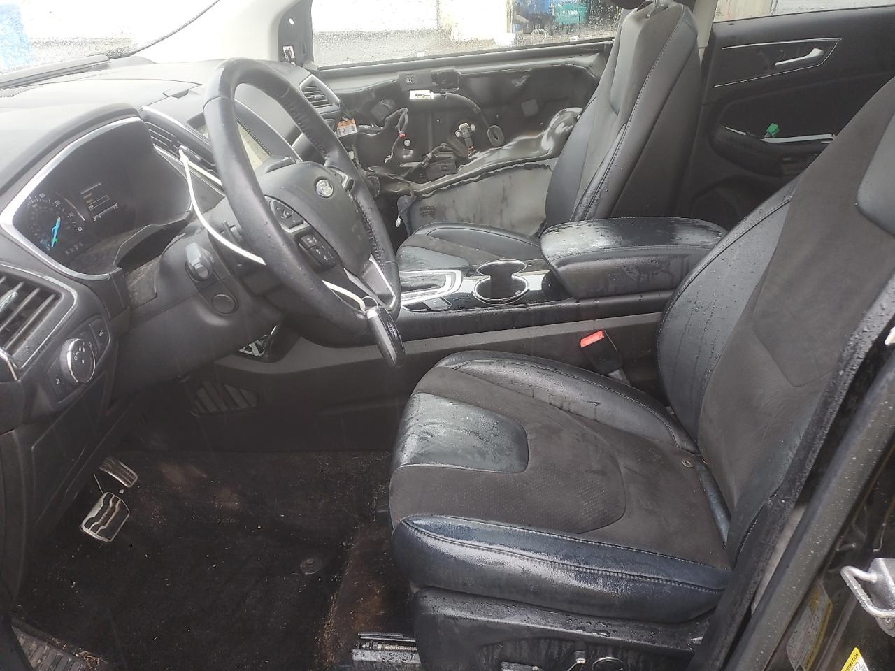 Ford Edge Sport Image 3