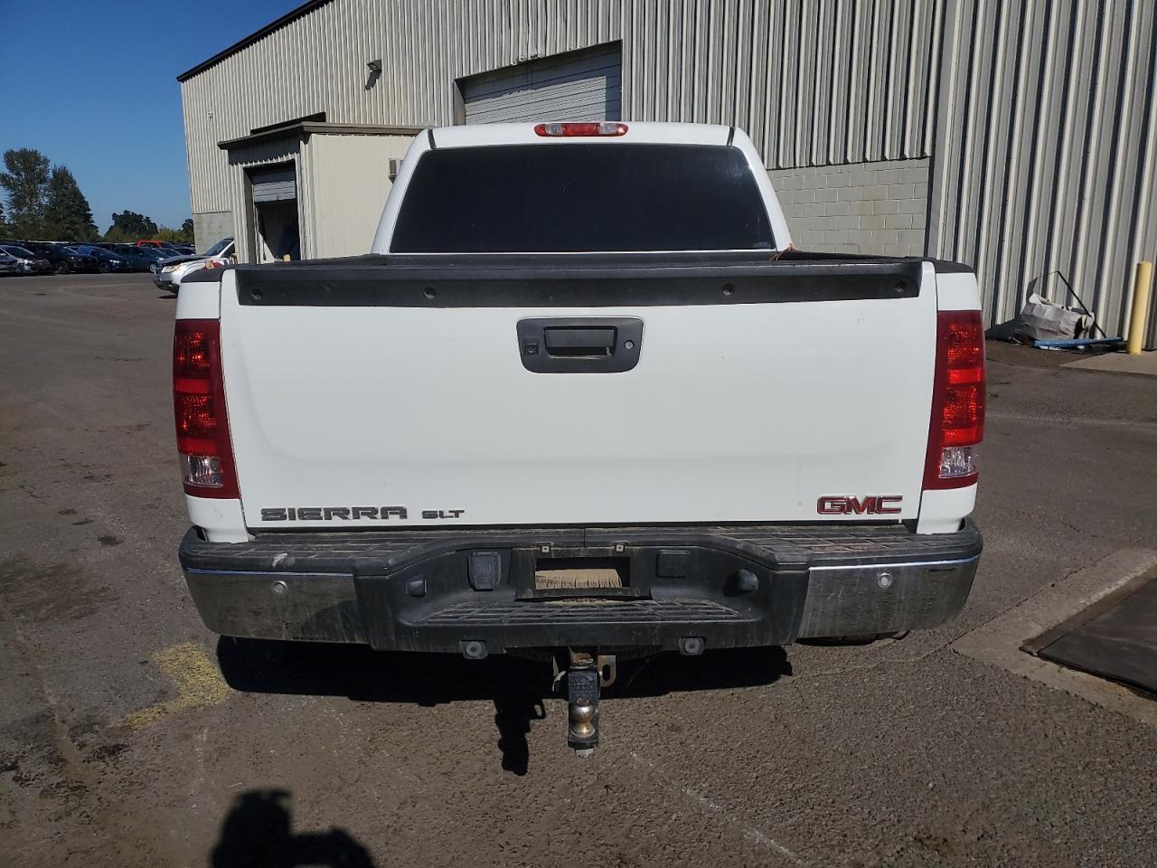 GMC Sierra K1500 Slt Image 12