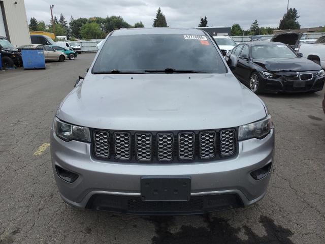 Jeep Grand Cherokee Laredo Image 2