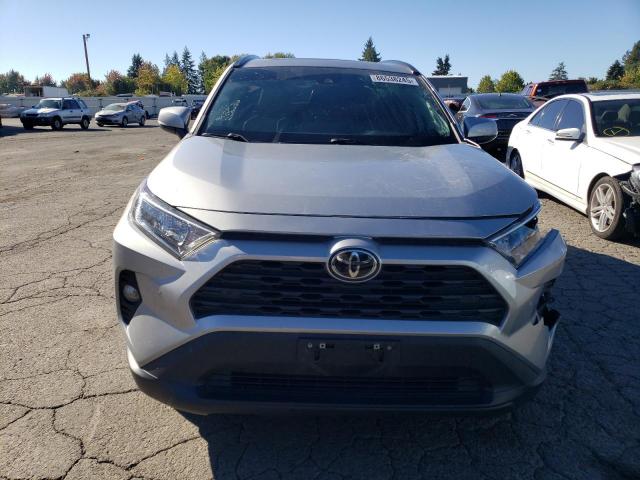 Toyota RAV4 Xle Premium Image 5