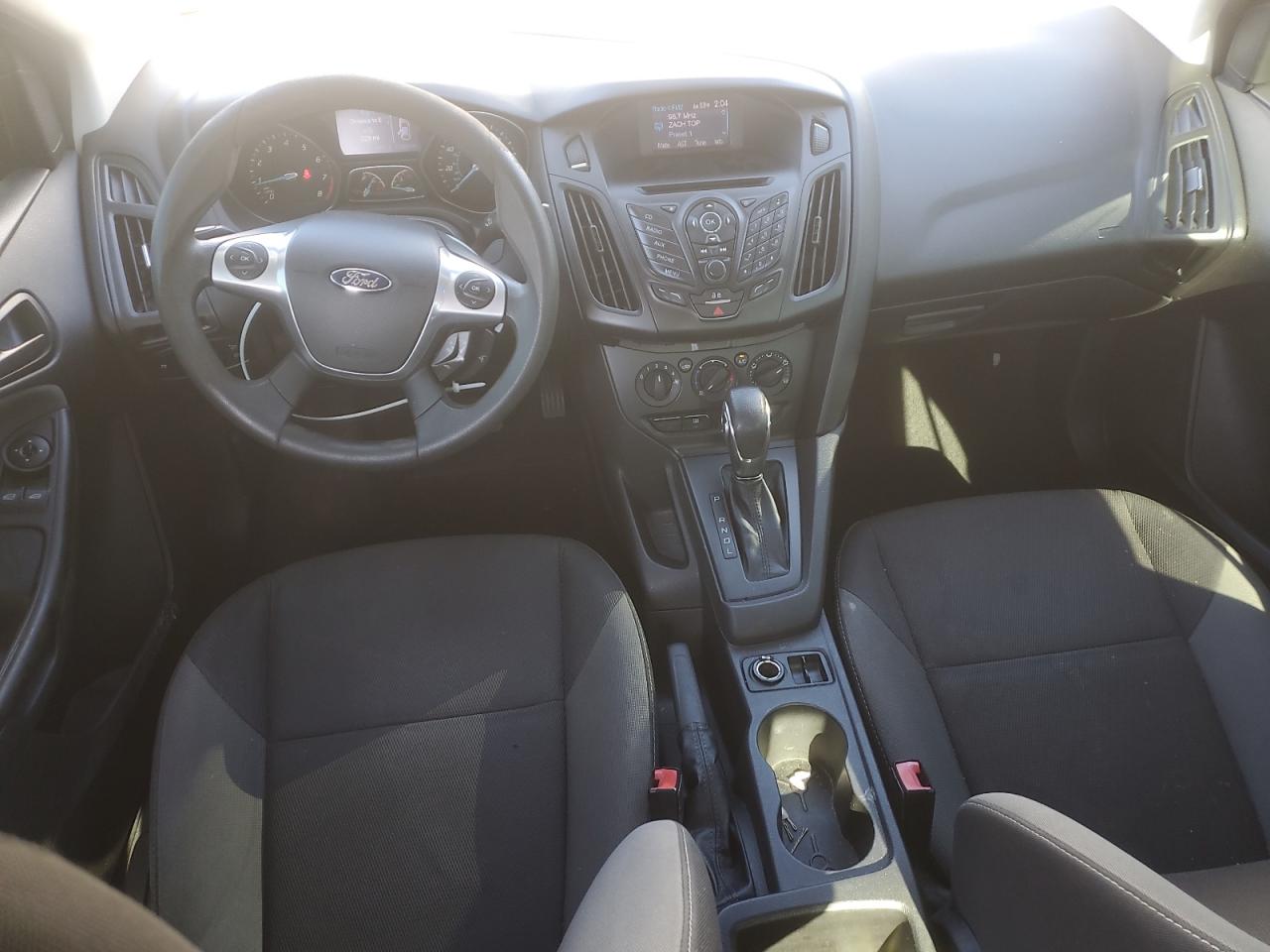 Ford Focus S Image 11