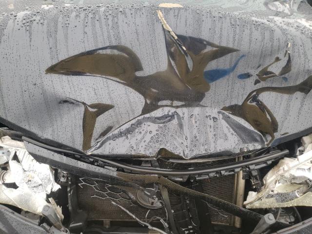 Toyota Camry L Image 11