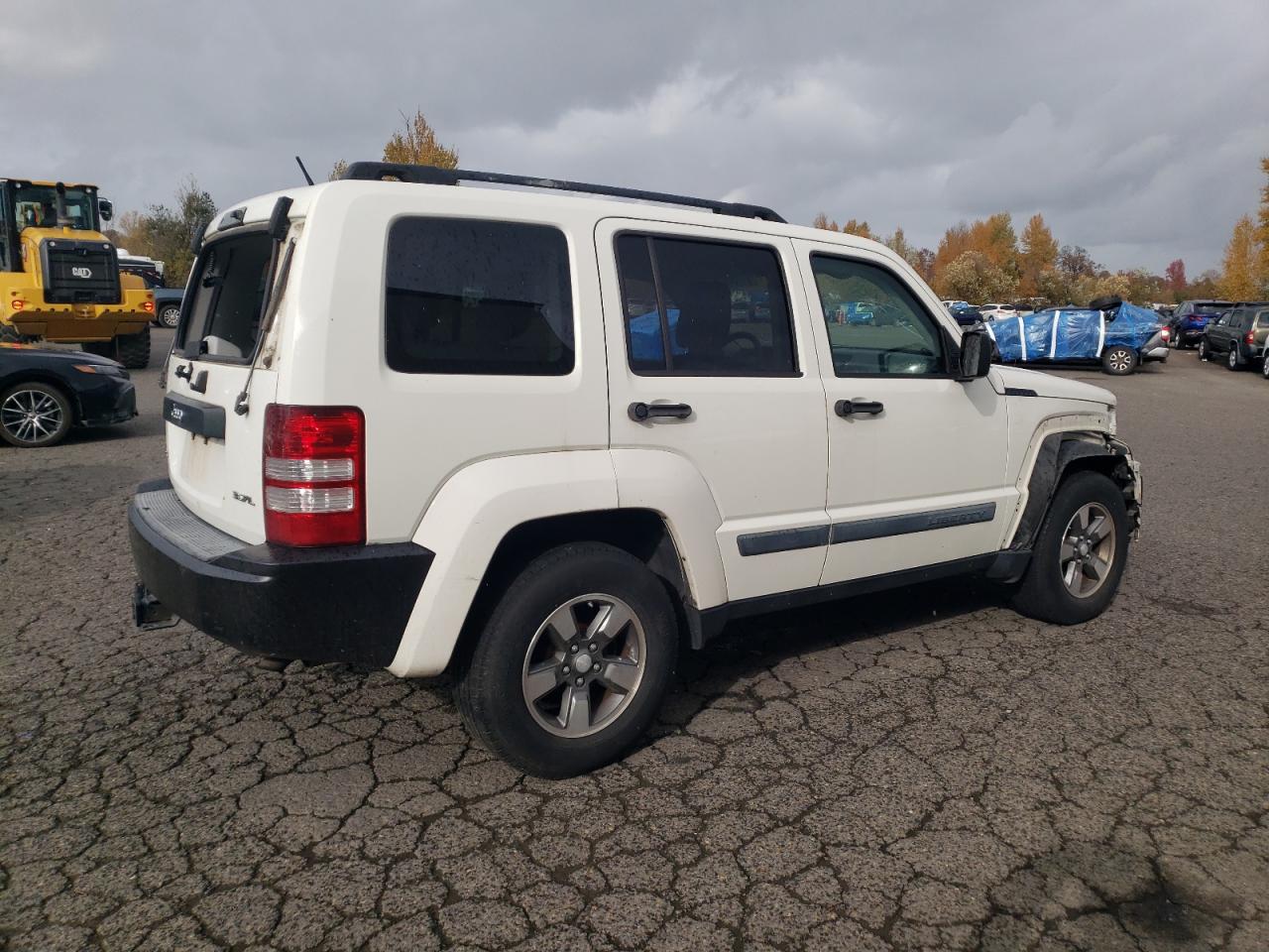 Jeep Liberty Sport Image 3