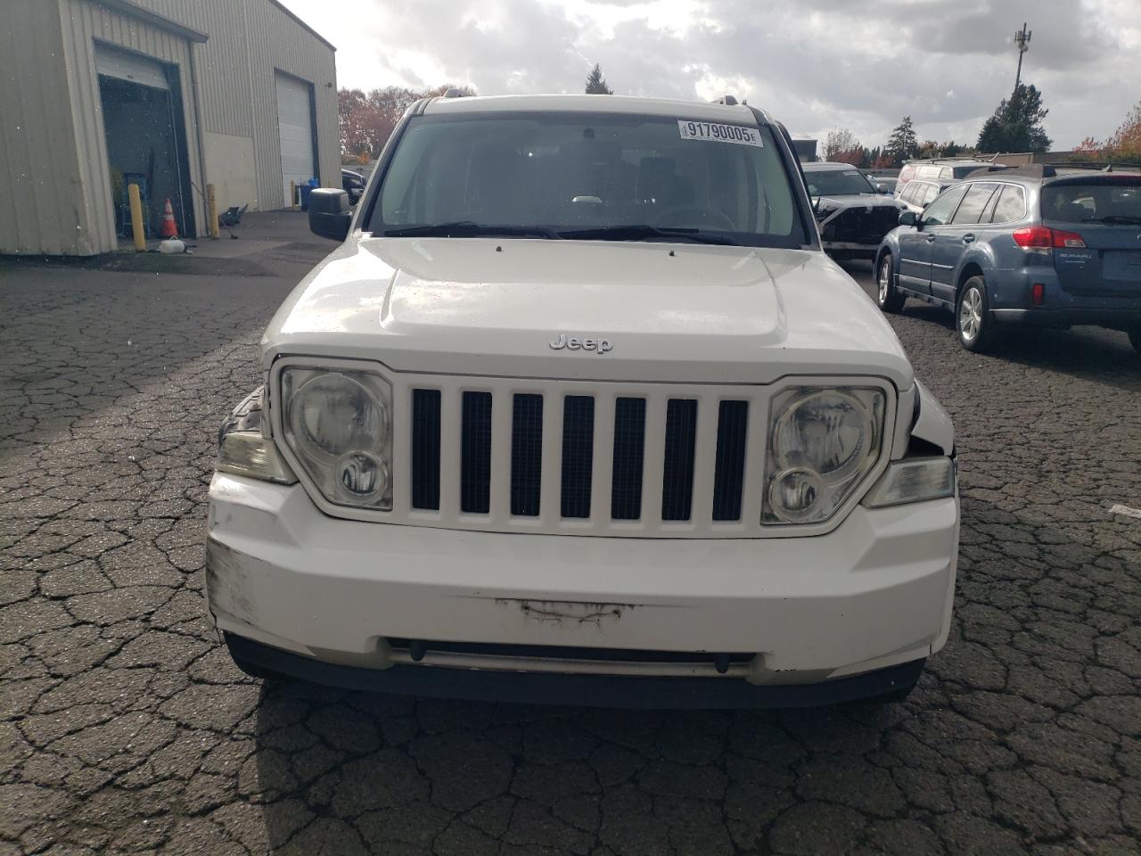 Jeep Liberty Sport Image 9