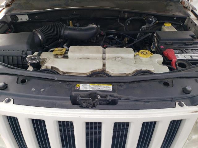 Jeep Liberty Sport Image 4