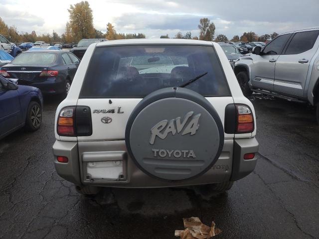 Toyota RAV4 Image 12