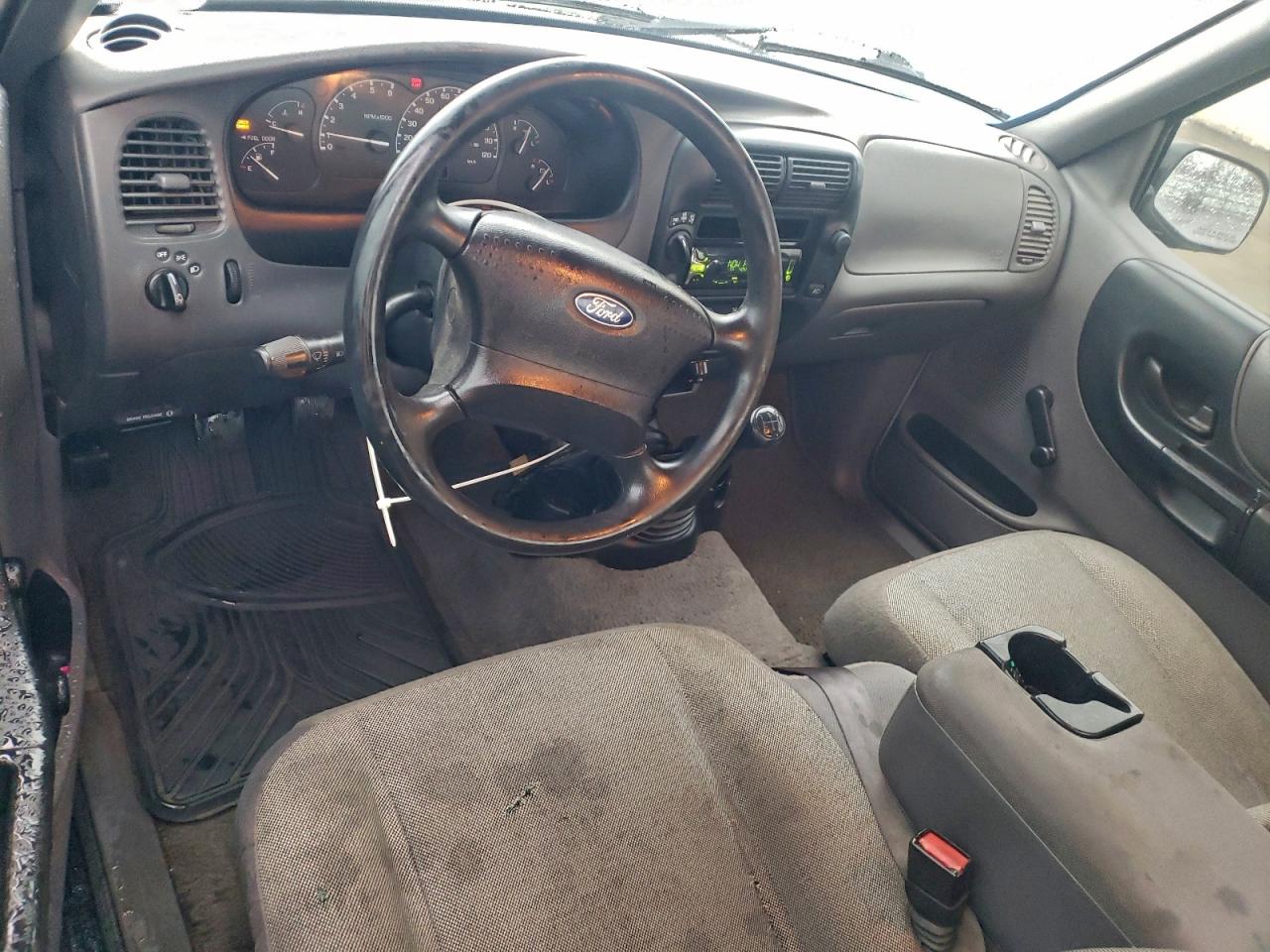 Ford Ranger Super Cab Image 7