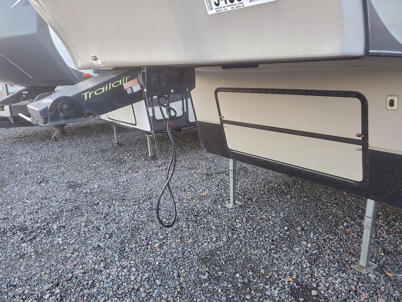 Yvqh Fifth Whee Image 4