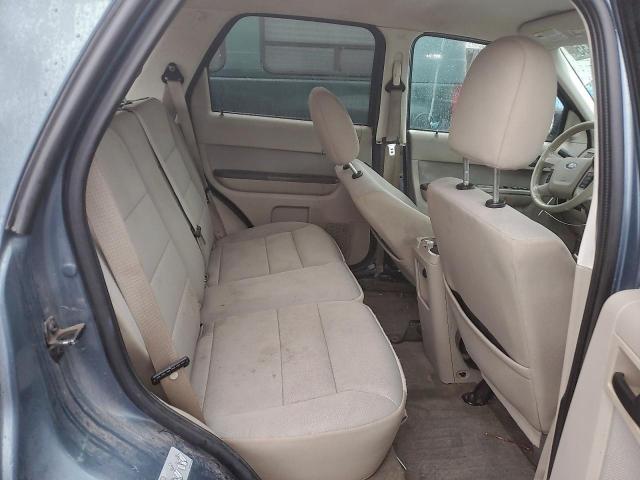 Ford Escape Hybrid Image 8