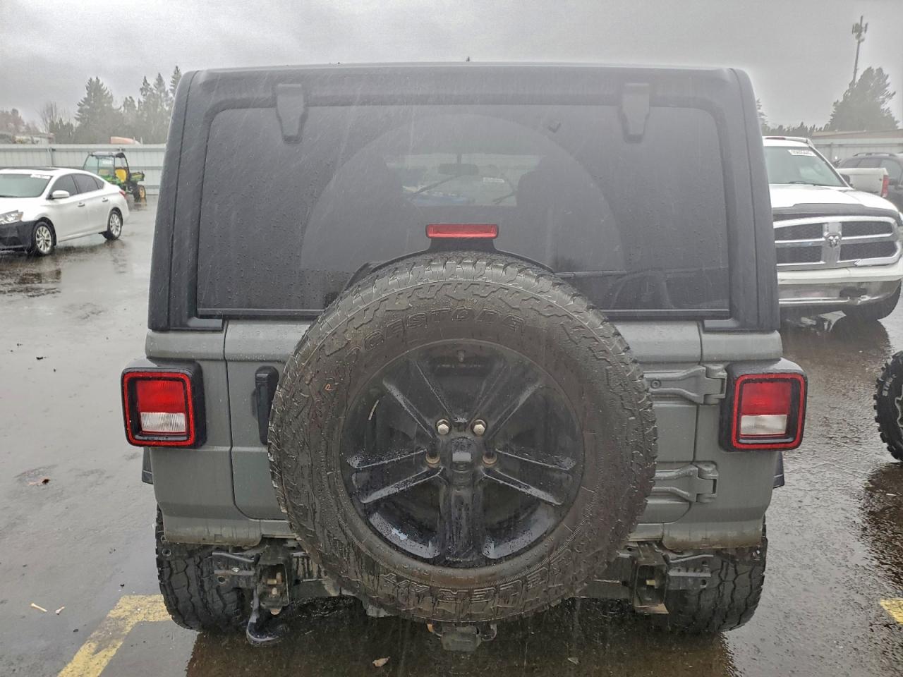 Jeep Wrangler Sport Image 4