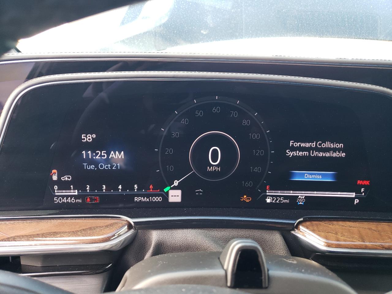 Cadillac Escalade Premium Luxury Platinum Image 9