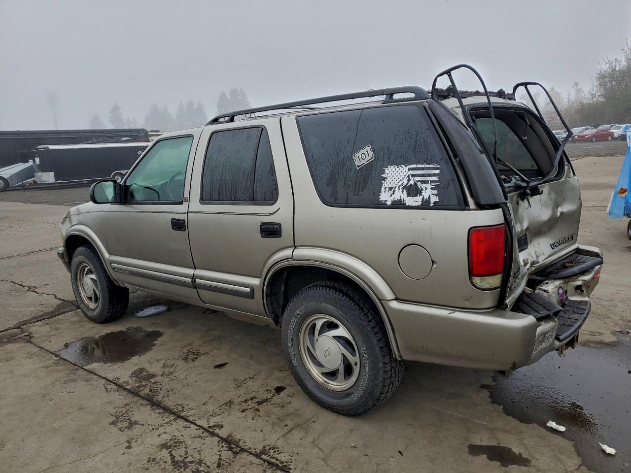 Chevrolet Blazer Image 3