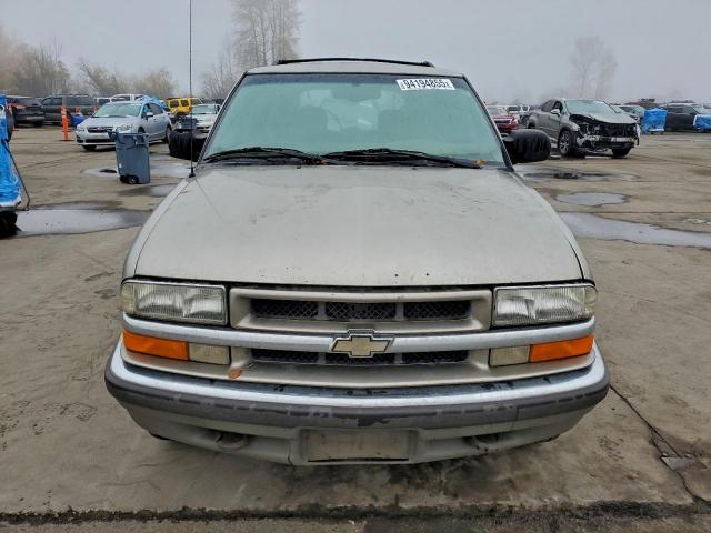 Chevrolet Blazer Image 2
