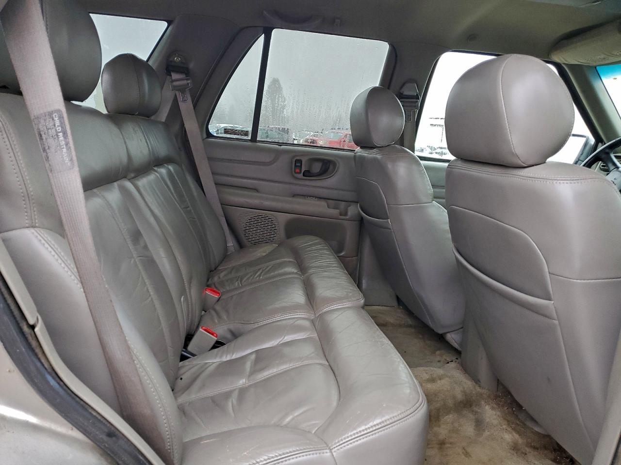 Chevrolet Blazer Image 10