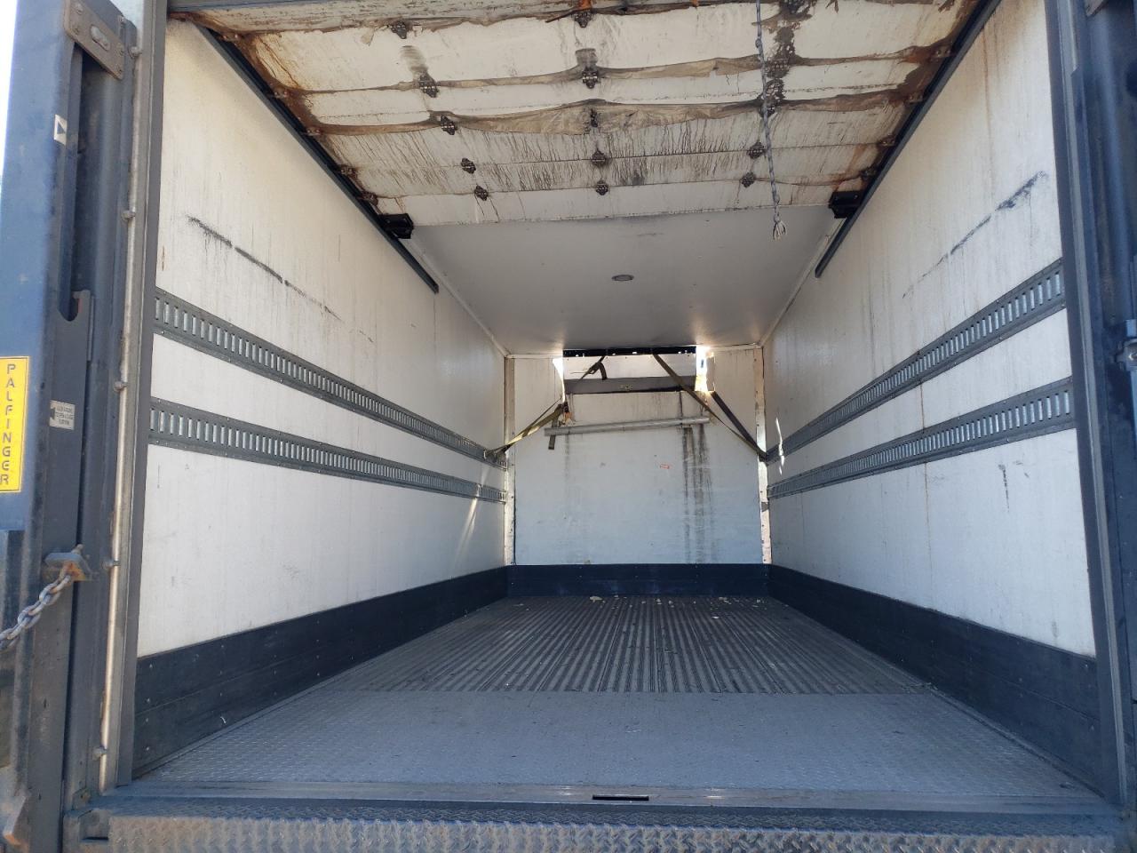 Hino 258 268 Image 4