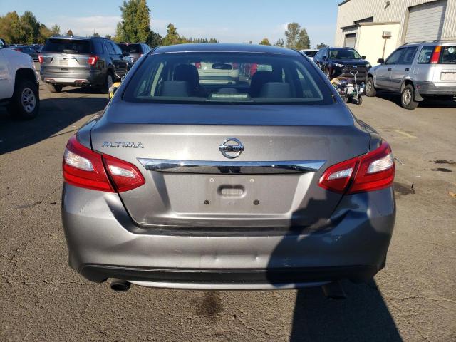 Nissan Altima 2.5 Image 10