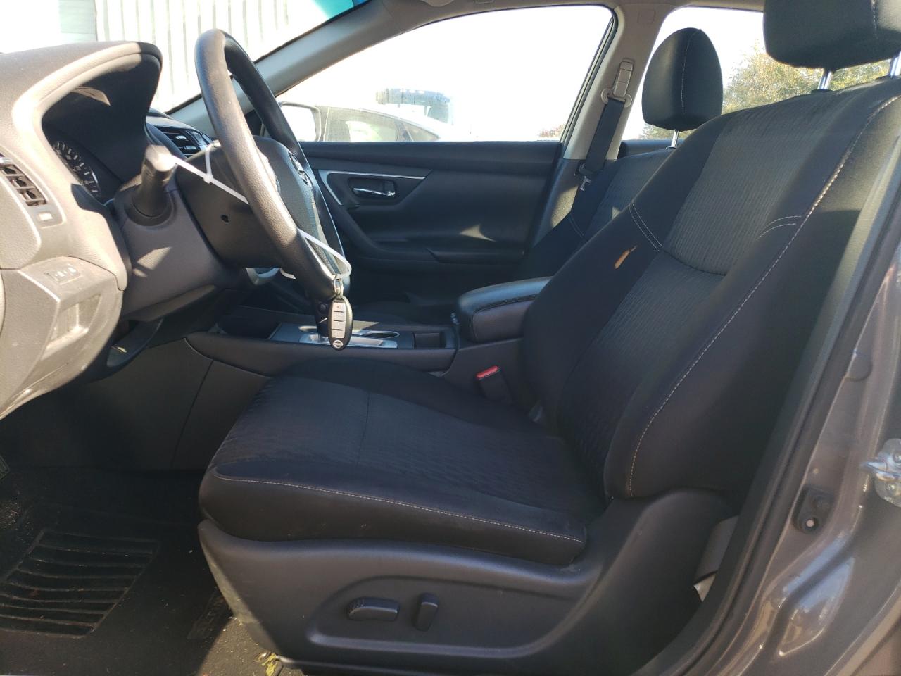 Nissan Altima 2.5 Image 7