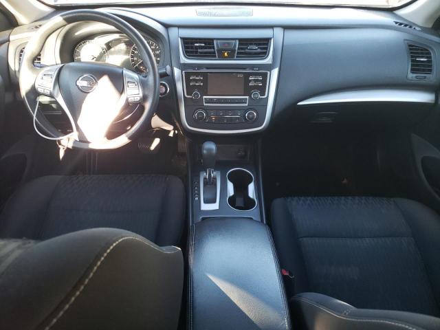 Nissan Altima 2.5 Image 8