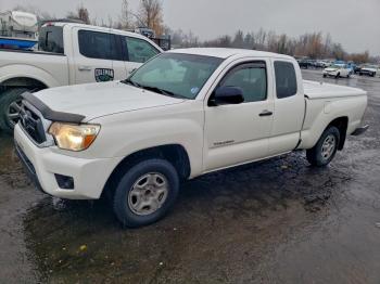  Salvage Toyota Tacoma