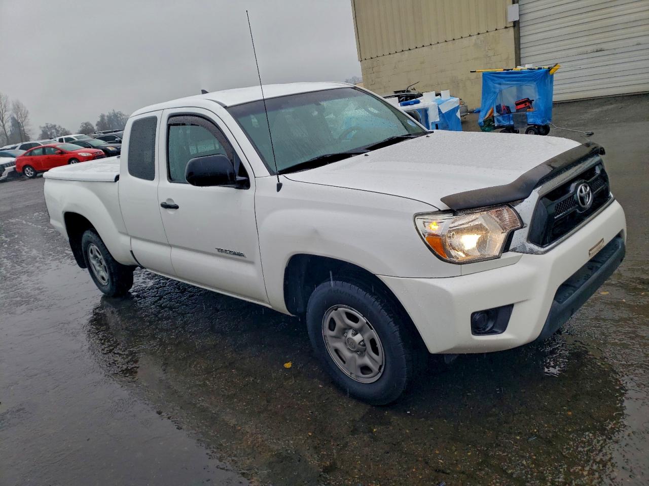 Toyota Tacoma Access Cab Image 3