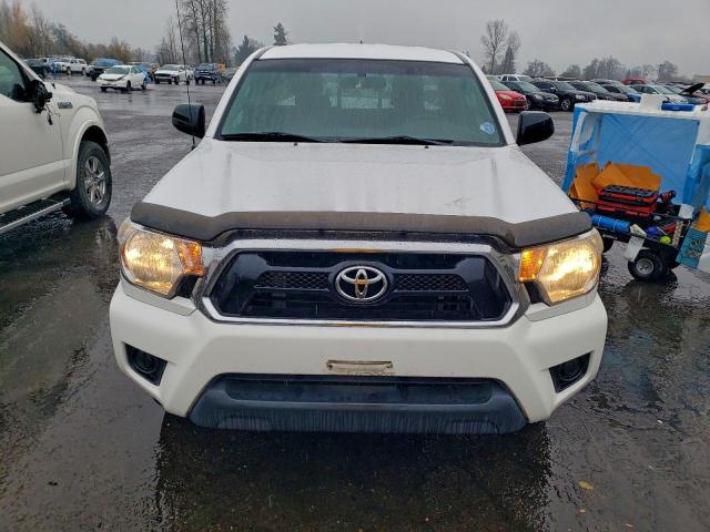 Toyota Tacoma Access Cab Image 4