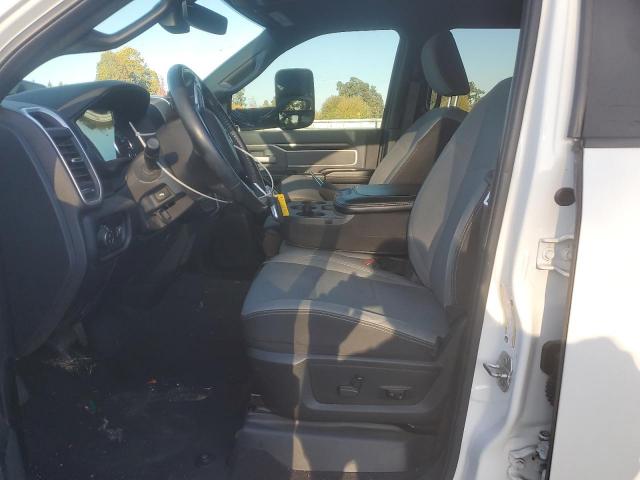 Ram 3500 Big Horn Image 5
