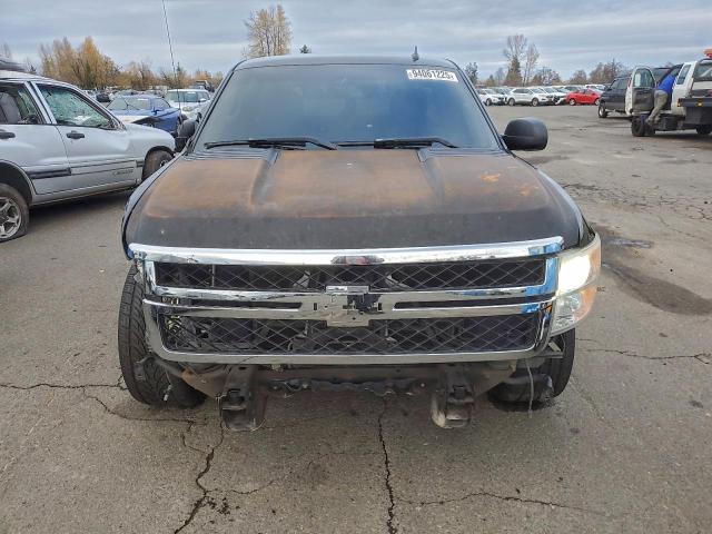 Chevrolet Silverado K1500 Image 4