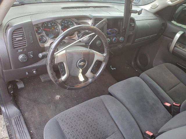 Chevrolet Silverado K1500 Image 12