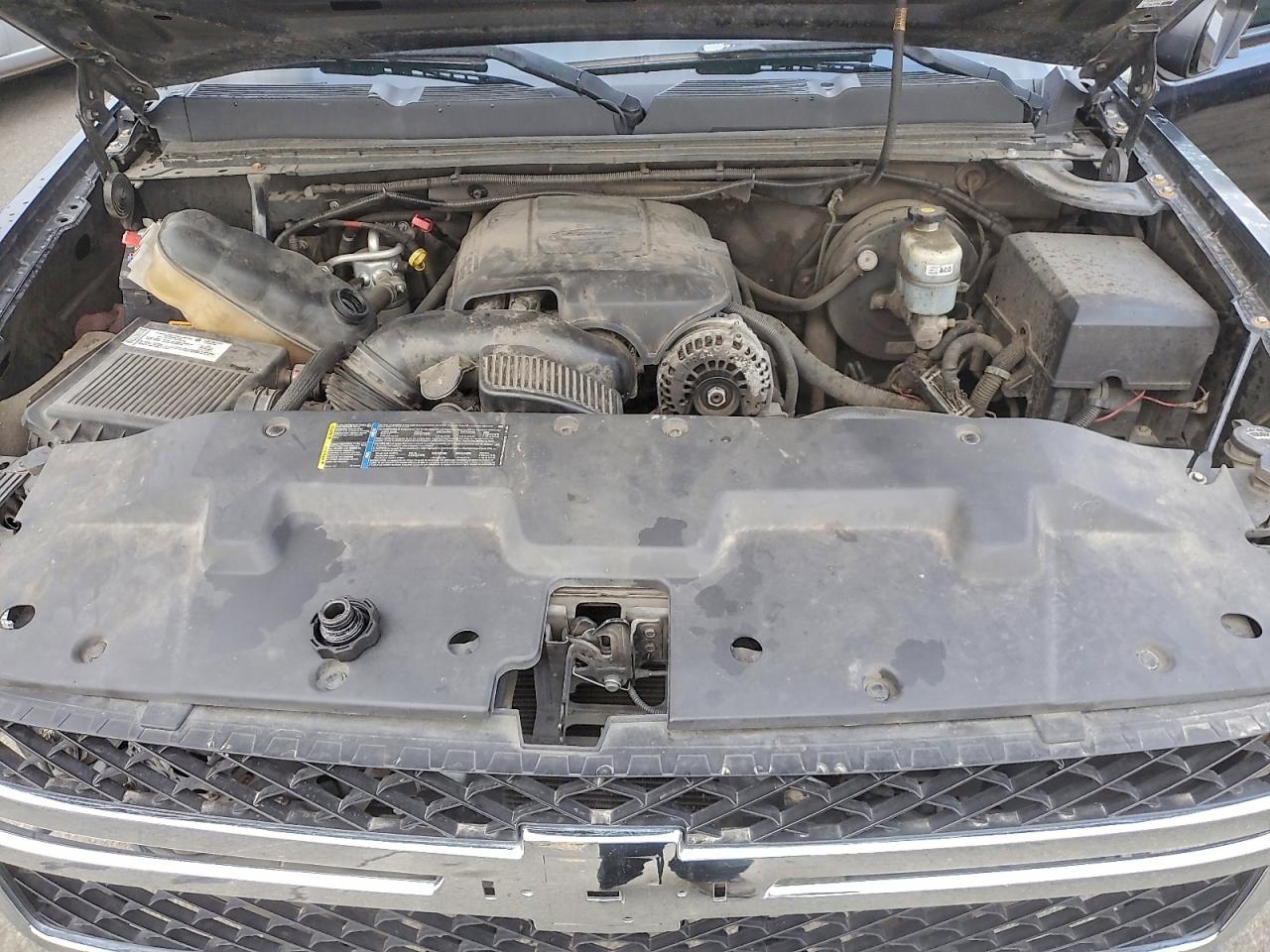 Chevrolet Silverado K1500 Image 10